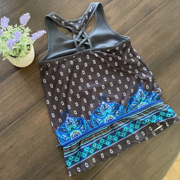 Athleta top - Picture 3 of 3